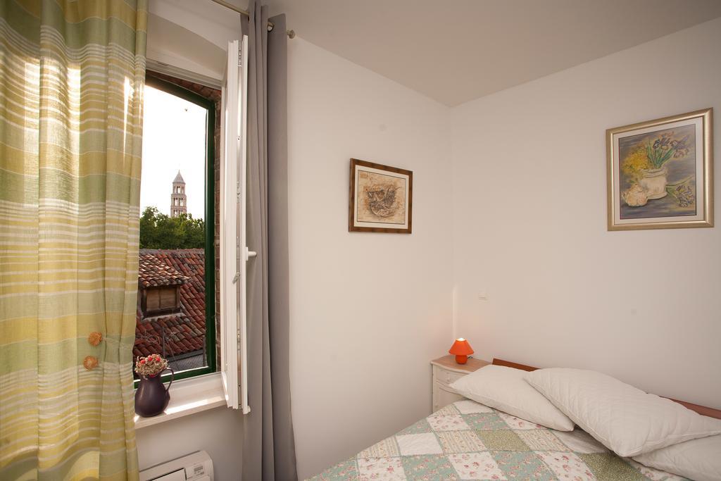 Rooms Split Pezelj ห้อง รูปภาพ